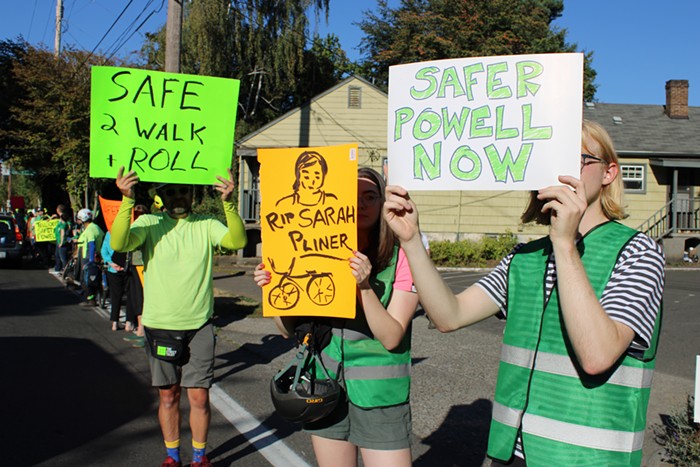 Protesters Form Human Barricade for Bike Lane, Calling For Safety Changes to SE Powell